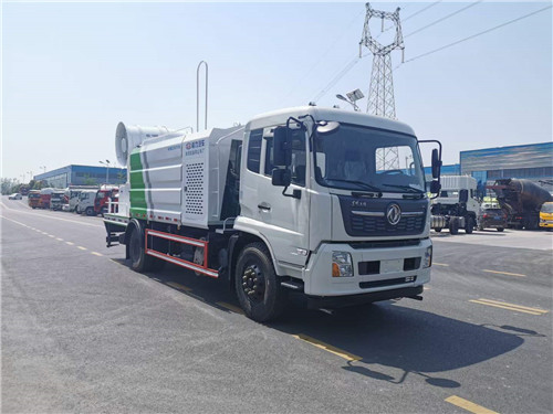 今日現(xiàn)車推薦?。。鶘|風(fēng)天錦多功能抑塵車