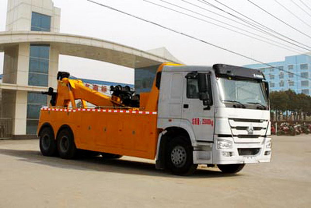 國四重汽王牌后雙橋清障車